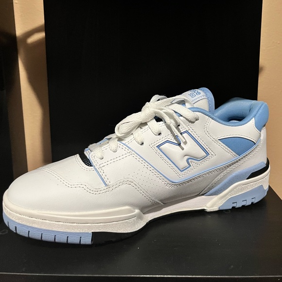 New Balance 550 UNC - Picture 2 of 4